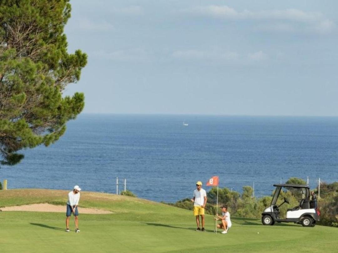 Cap Esterel Mer Sport Et Nature, Dans Village Pierres Et Vacances Saint-Raphaël Buitenkant foto